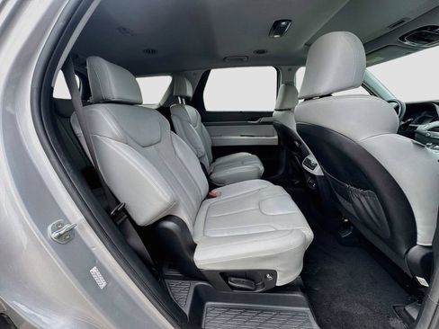 Used 2022 Hyundai Palisade SEL w/ Premium Package FWD image 29