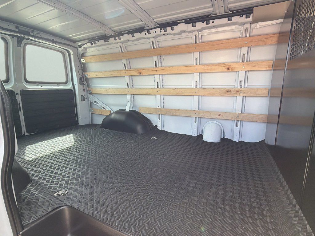 Used 2025 Chevrolet Express 2500 w/ Driver Convenience Package RWD image 29