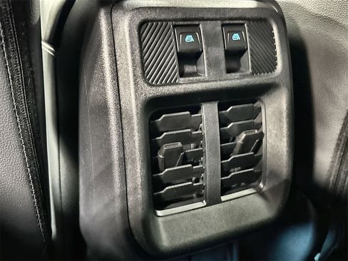 New 2025 Ford Bronco Outer Banks image 28