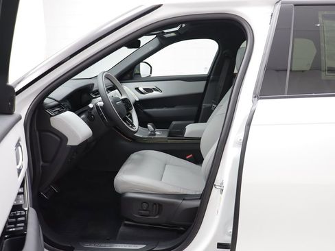 New 2026 Land Rover Range Rover Velar Dynamic SE image 6