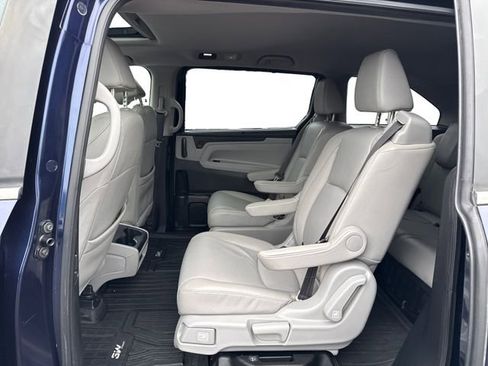 Used 2019 Honda Odyssey EX-L image 11