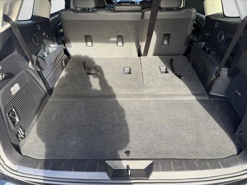 Used 2020 Subaru Ascent Limited w/ Technology Package image 22