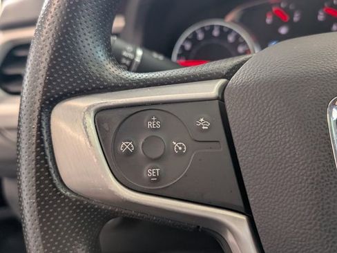 Used 2023 GMC Acadia SLE w/ Driver Convenience Package image 23