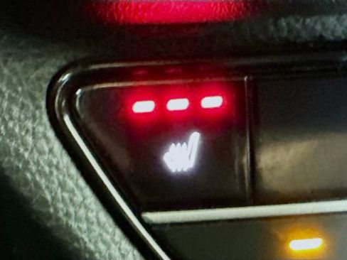 Used 2024 Honda HR-V EX-L image 15