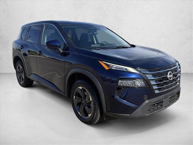 Used 2024 Nissan Rogue SV FWD image 3