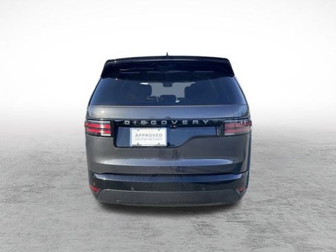 Used 2024 Land Rover Discovery Dynamic SE image 6