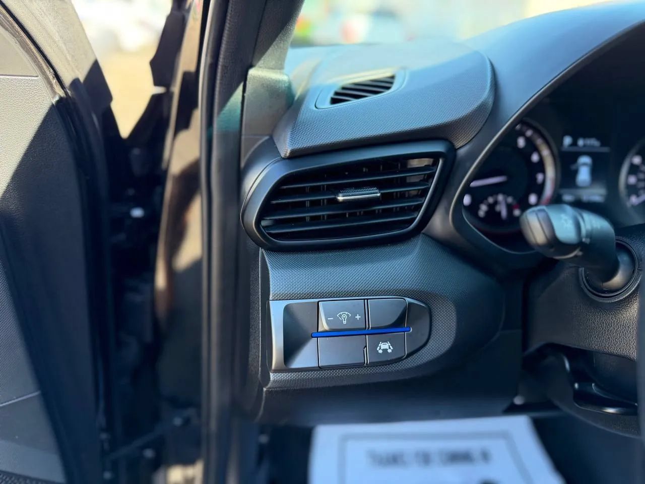 Used 2019 Hyundai Veloster 2.0 FWD image 36