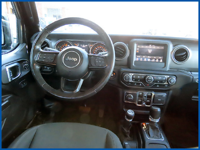 Certified 2022 Jeep Gladiator Sport AWD/4WD image 12