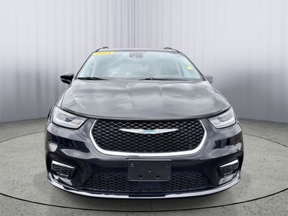 Used 2021 Chrysler Pacifica Touring-L