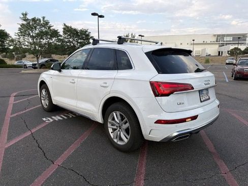 Certified 2023 Audi Q5 2.0T Premium w/ Convenience Package AWD/4WD image 4