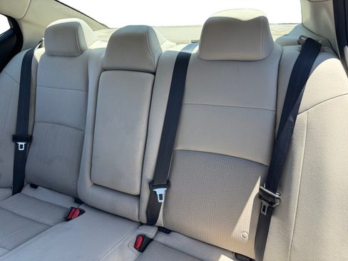 Used 2023 Nissan Altima 2.5 SV w/ SV Premium Package FWD image 13
