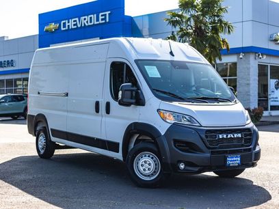 Used 2025 RAM ProMaster 2500 w/ Convenience Group