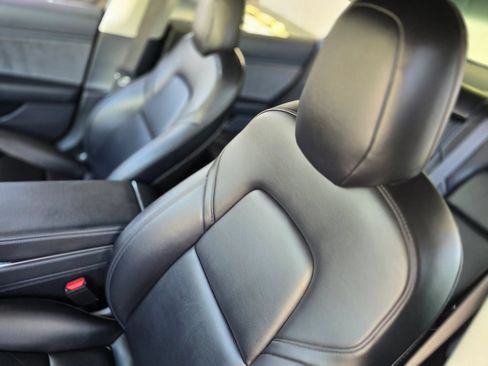 Used 2018 Tesla Model 3 Long Range RWD image 21