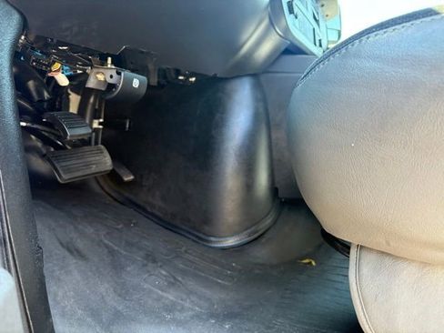 Used 2024 GMC Savana 2500 w/ Driver Convenience Package RWD image 29
