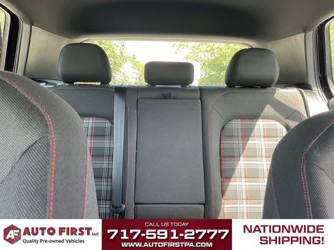 Used 2017 Volkswagen GTI S FWD image 18