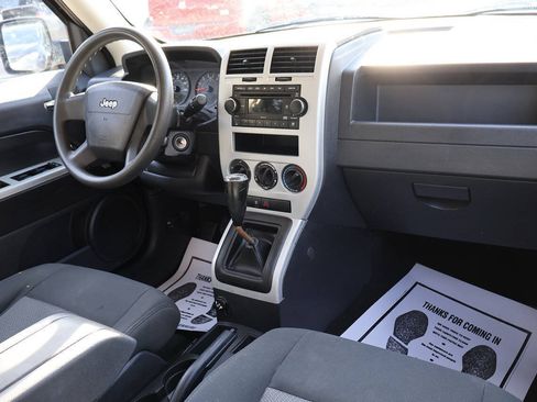 Used 2008 Jeep Patriot Sport FWD image 26