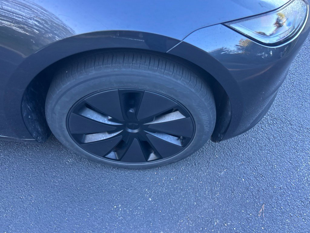Used 2024 Tesla Model 3 Standard Range RWD image 10
