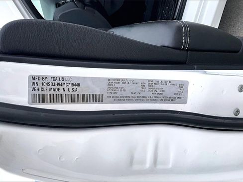 Used 2021 Dodge Durango SRT Hellcat w/ Technology Group image 35