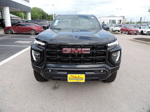 New 2026 GMC Canyon Elevation w/ Convenience Package RWD image 2