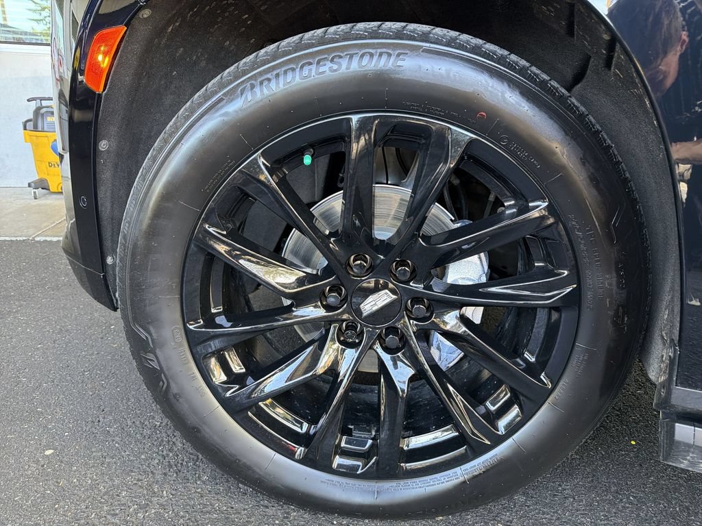 Certified 2023 Cadillac Escalade Sport w/ LPO, ONYX Package AWD/4WD image 35
