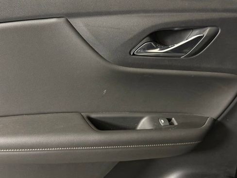 Used 2023 Chevrolet Blazer Premier image 19