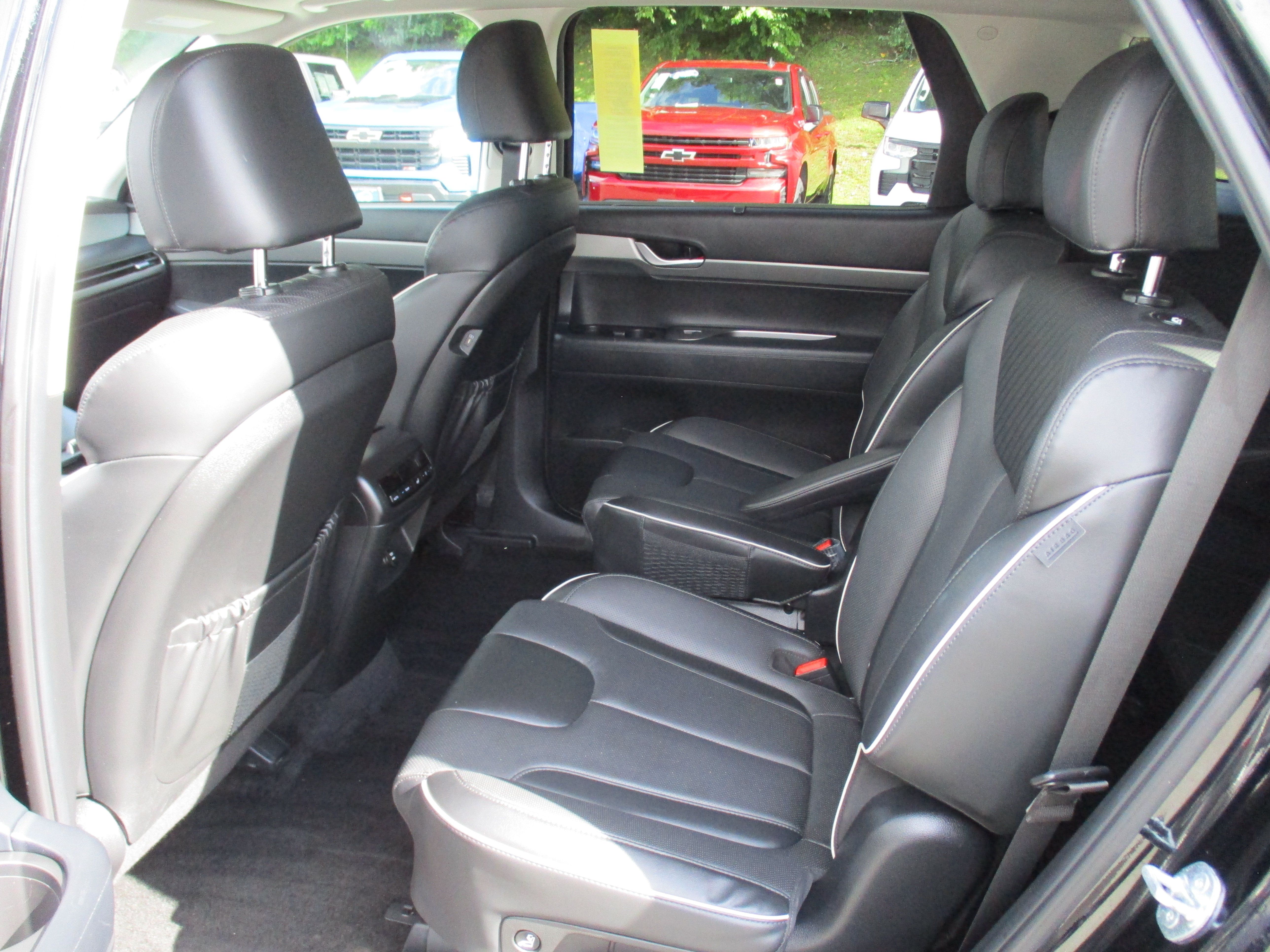 Used 2024 Hyundai Palisade XRT AWD/4WD image 13