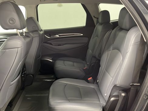 Used 2020 Buick Enclave Essence AWD/4WD image 15