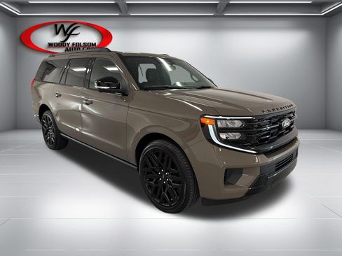 New 2027 Ford Expedition Max Platinum w/ Stealth Performance Package AWD/4WD image 3