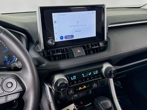 Certified 2025 Toyota RAV4 XLE w/ Convenience Package AWD/4WD image 16