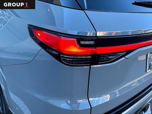 Used 2026 Lexus TX 500h AWD image 29