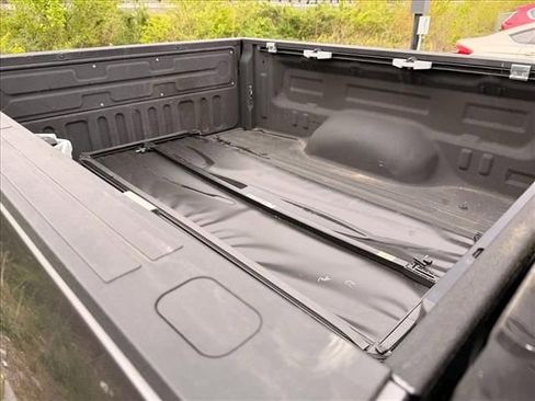 Used 2017 Toyota Tundra Limited AWD/4WD image 24