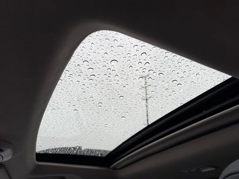 Used 2024 Subaru Outback Limited image 16