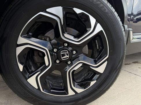 Used 2017 Honda CR-V Touring image 9