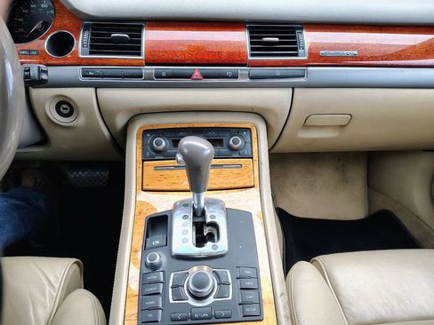 Used 2004 Audi A8 L 4.2 image 19