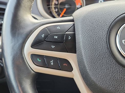 Certified 2017 Jeep Cherokee Limited image 23