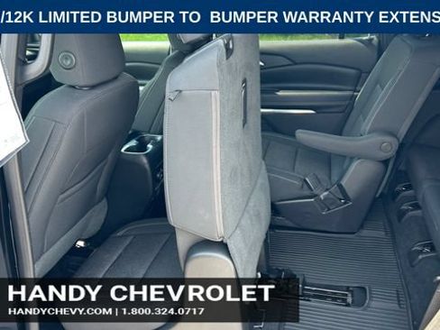 Certified 2025 Chevrolet Traverse LT w/ Driver Confidence Package AWD/4WD image 36