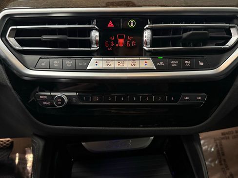 Used 2023 BMW X4 xDrive30i w/ Convenience Package image 36