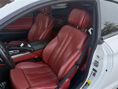 Used 2013 BMW 650i xDrive Coupe w/ M-Sport Package image 19