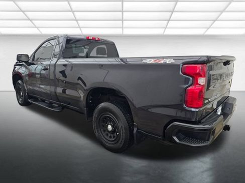 Used 2022 Chevrolet Silverado 1500 W/T w/ WT Value Package image 3