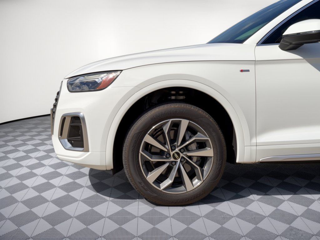 Used 2023 Audi Q5 2.0T Premium Plus AWD/4WD image 13