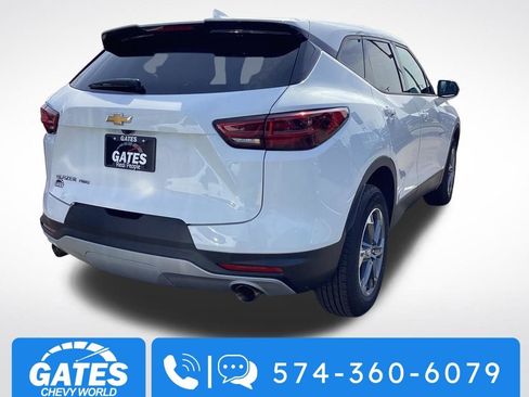 Used 2025 Chevrolet Blazer LT image 9