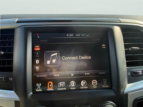 Used 2016 RAM 1500 Big Horn AWD/4WD image 7