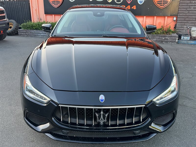 Used 2018 Maserati Ghibli S GranSport Q4 AWD/4WD image 2