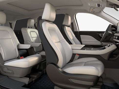 New 2026 Lincoln Aviator AWD image 27