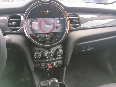 Used 2022 MINI Cooper 4-Door Hardtop w/ Storage Package FWD image 12
