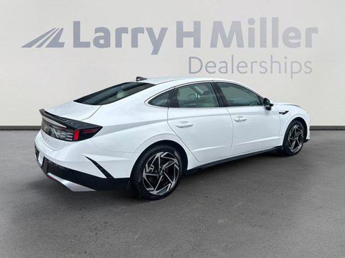 New 2026 Hyundai Sonata SEL FWD image 5