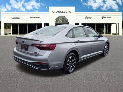 Used 2024 Volkswagen Jetta S FWD image 9