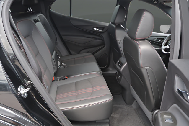 Used 2024 Chevrolet Equinox RS FWD image 19
