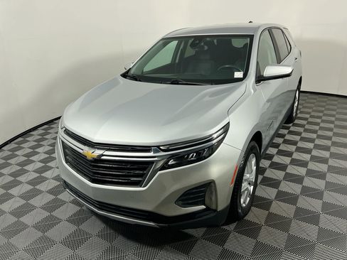 Used 2022 Chevrolet Equinox LT image 7