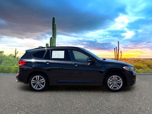 Used 2021 BMW X1 xDrive28i w/ M Sport Package AWD/4WD image 6